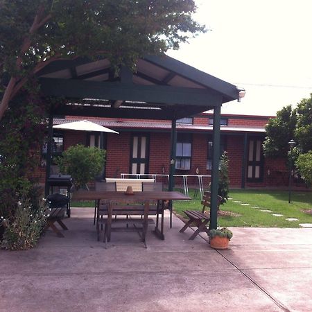 Mansfield Travellers Lodge Exterior foto