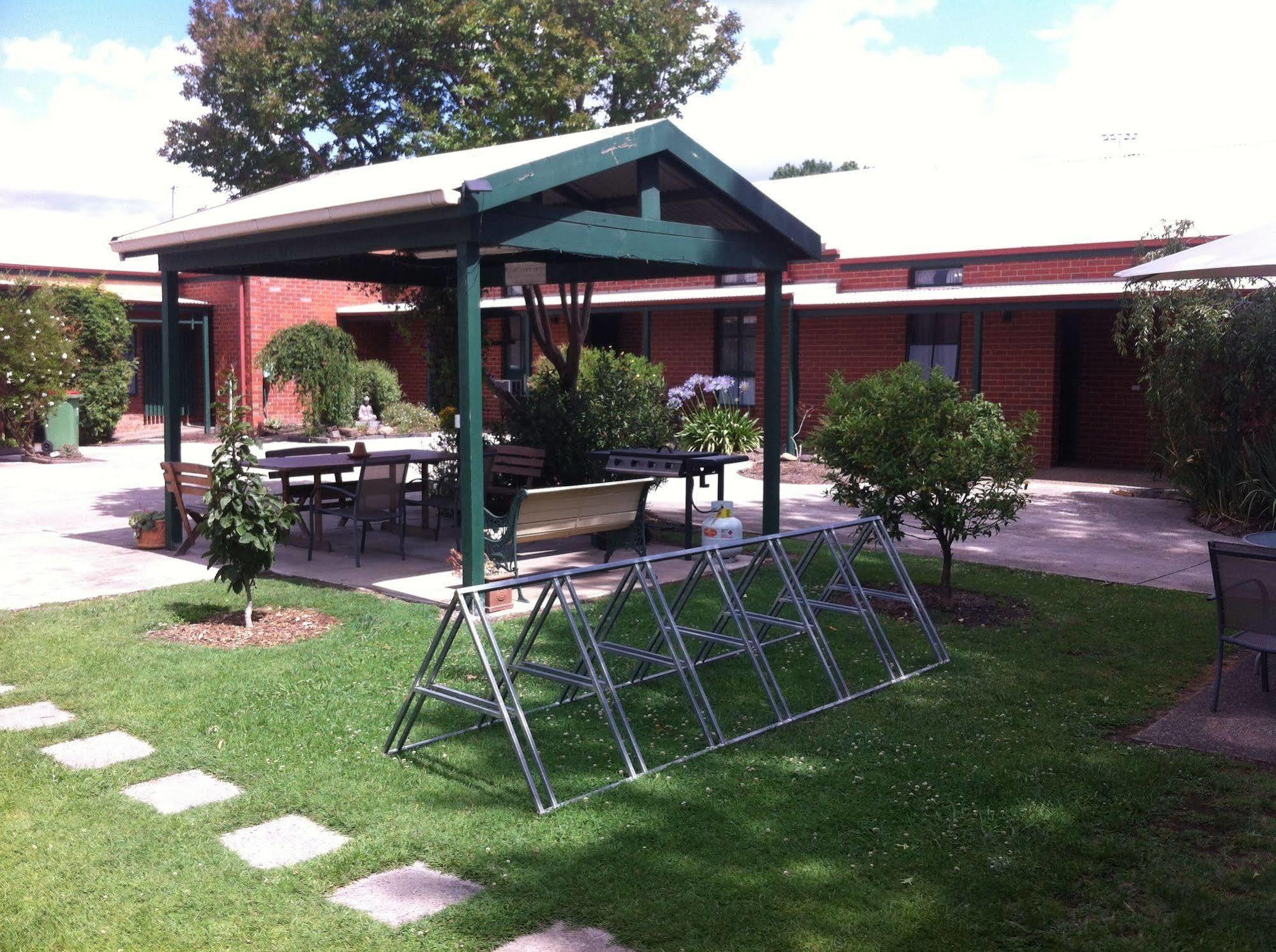 Mansfield Travellers Lodge Exterior foto